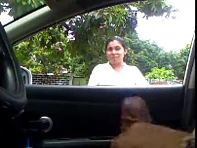 ચશ્માં માં Milf મને બીપી સેક્સ વીડીયા bj આપે છે